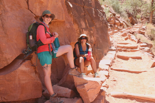 People along Bright Angel Trail